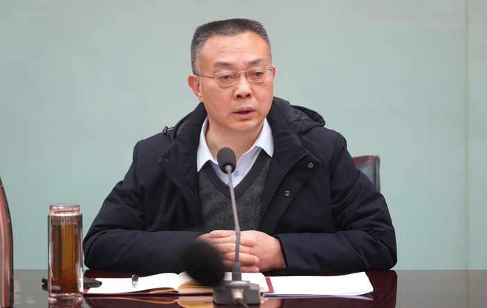 集团公司召开中层管理人员任前集体谈话会