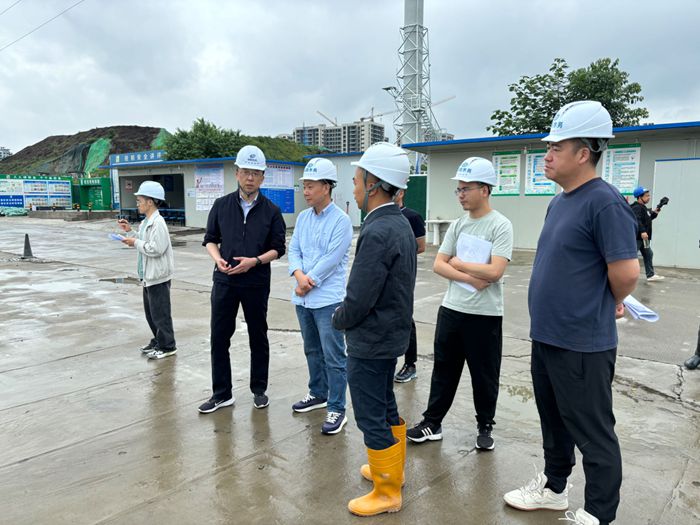 市财政局领导调研水务集团七星坝污水处理厂二期项目_副本.jpg