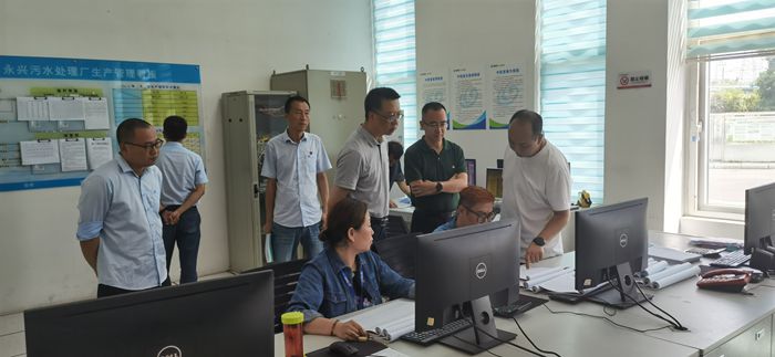 水务集团调研三江汇泽公司环保督察迎检工作_副本.jpg